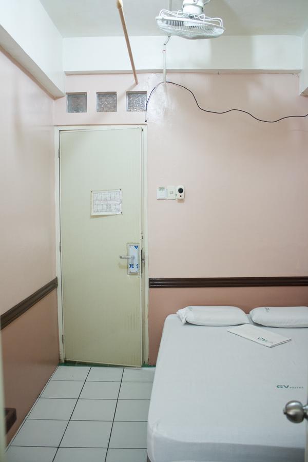 Gv Hotel - Catarman Chambre photo